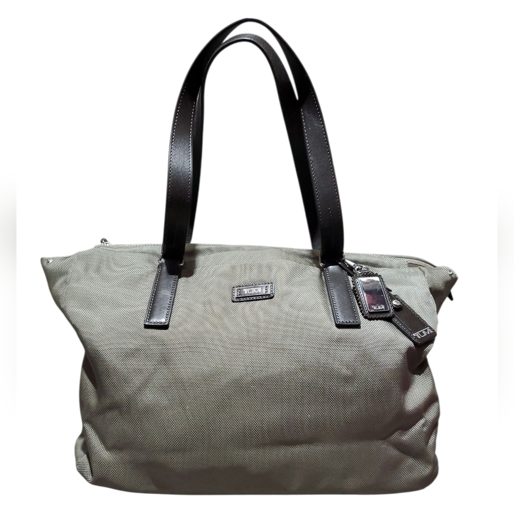 Tumi Purse